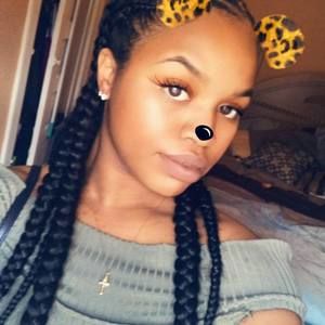 Meet your Posher, Chyna